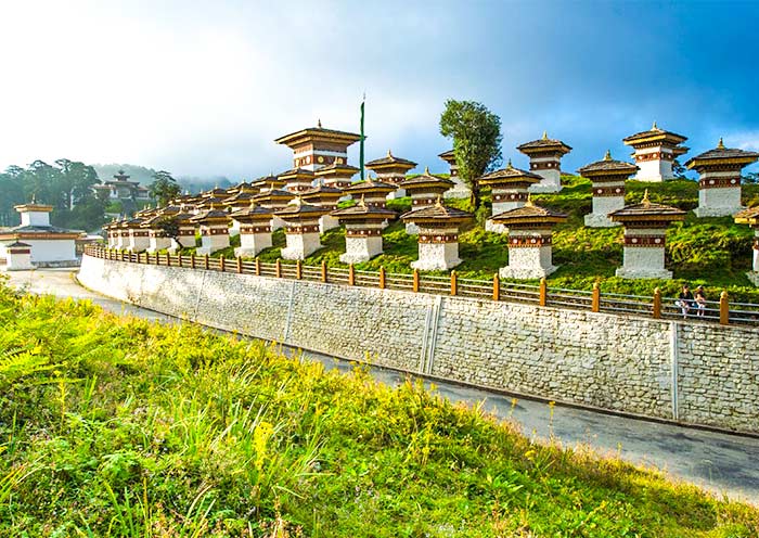 108 Druk Wangyal Choetens at Dochu La Pass 108 Druk Wangyal Choetens at Dochu La Pass