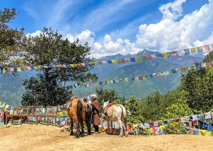 Bhutan April Weather