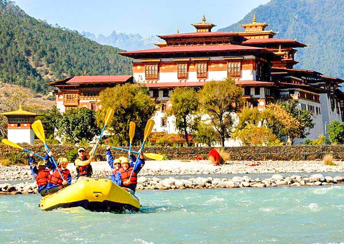 5 Days Iconic Bhutan Tour to Paro, Thimphu & Punakha - Highlights of Bhutan