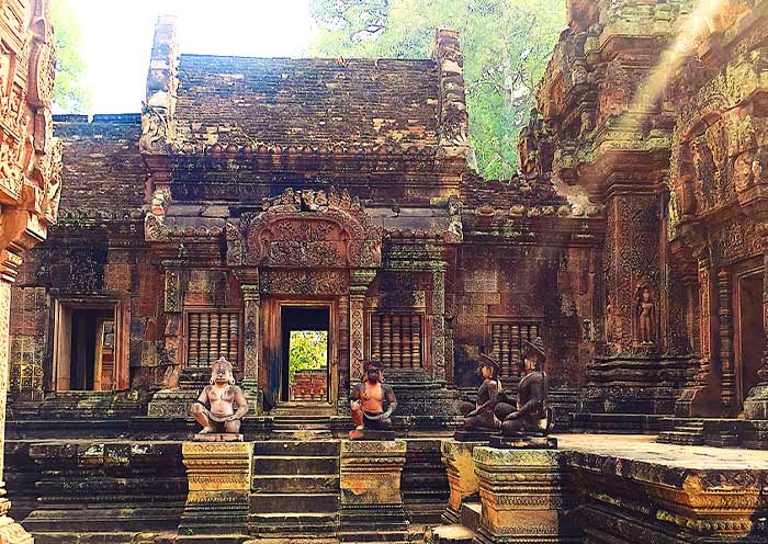 The Exquisite Carvings of Banteay Srei