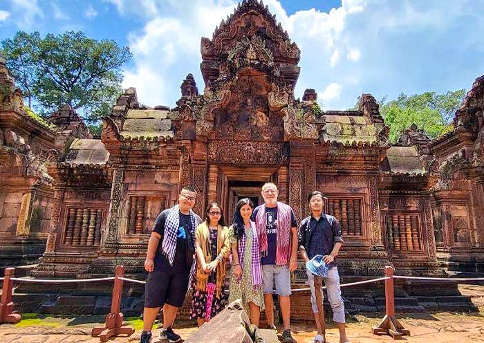 Our Guests at Banteay Srei