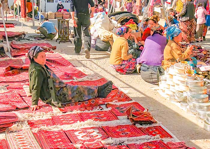 Altyn Asyr Oriental Bazaar