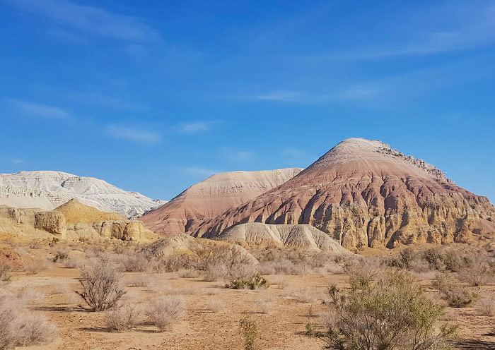 Aktau Mountains, Altyn Emel National Park 