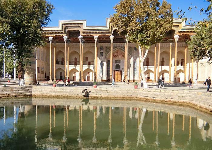 Bolo Hauz Mosque, Bukhara