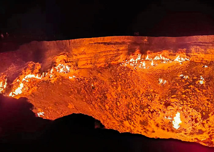 Darvaza Gas Crater