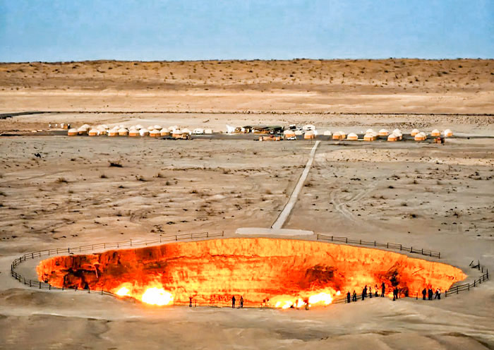 Darvaza Gas Crater