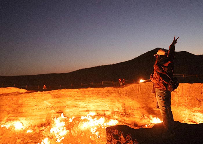 Darvaza Gas Crater
