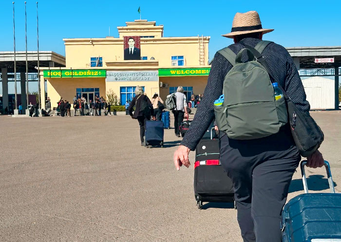 Shavat-Dashoguz Border between Uzbekistan and Turkmenistan
