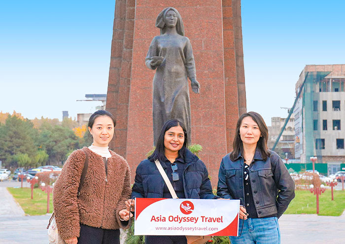 Victory Monument in Victory Square