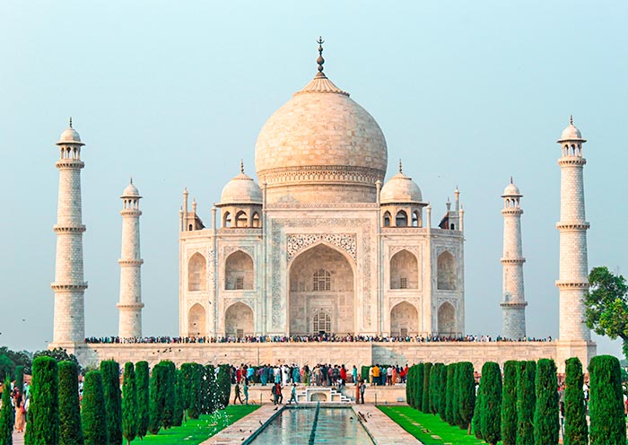 Top 20 Tourist Attractions in India (Attractions List 2024)