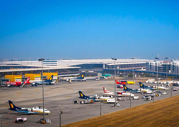 The primary international airport serving in India The primary international airport serving in India