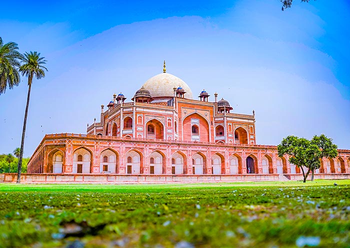 Best Time to Visit Delhi: Delhi in Winter