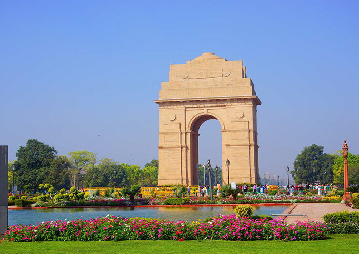 India Gate is an iconic monument located in the heart of New Delhi India Gate is an iconic monument located in the heart of New Delhi