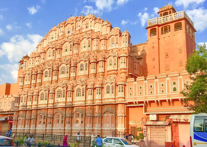 Hawa Mahal (Palace of Winds), Jaipur Hawa Mahal (Palace of Winds), Jaipur