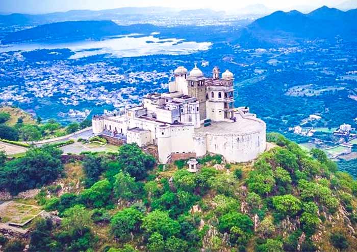 Sajjan Garh Palace (Monsoon Palace) in Udaipur