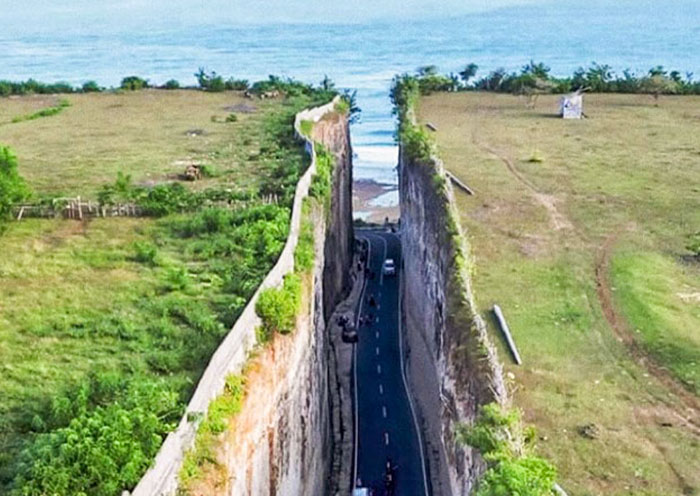 Scenic Cliffside Roads, Bali Scenic Cliffside Roads, Bali