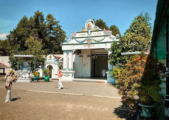 Kraton Yogyakarta Sultan’s Palace Kraton Yogyakarta Sultan’s Palace