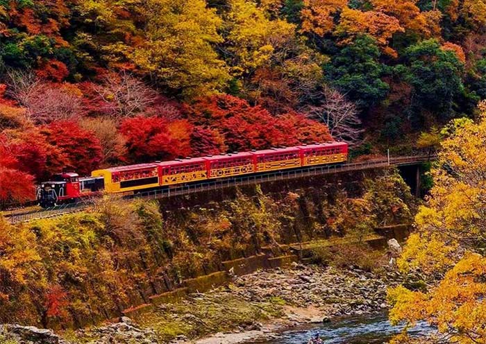 Sagano Scenic Railway, Kyoto