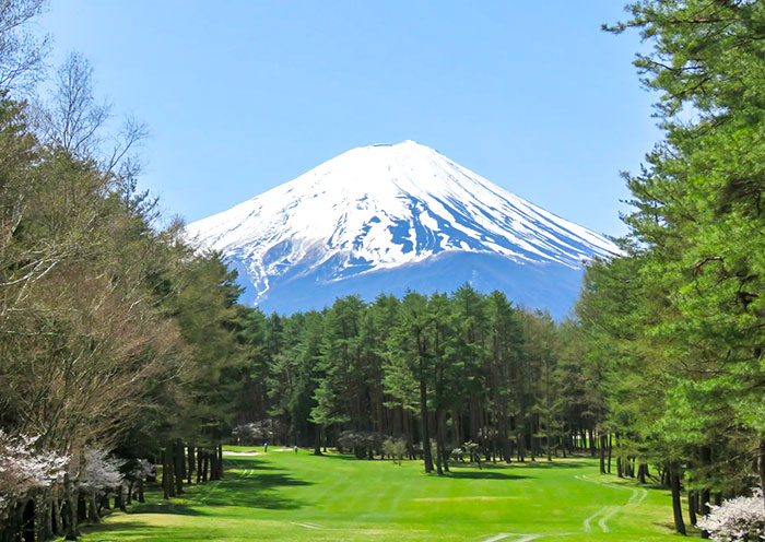 Fujikawaguchiko Country Club, Overlook Mount Fuji