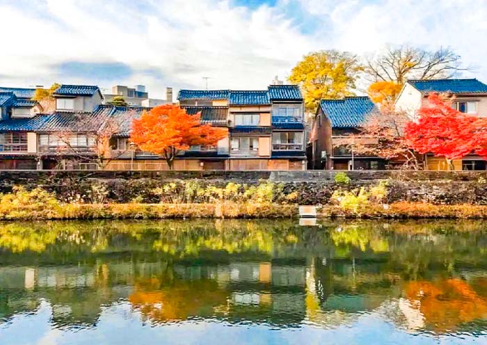 Higashi Chaya District