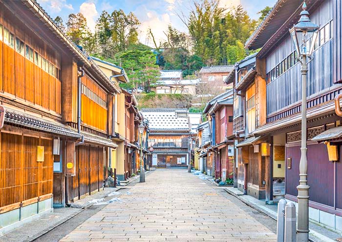 Higashi Chaya District