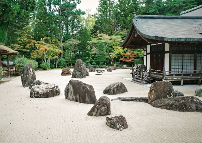 Zen garden in Kongobu-ji Temple, Koyasan Zen garden in Kongobu-ji Temple, Koyasan
