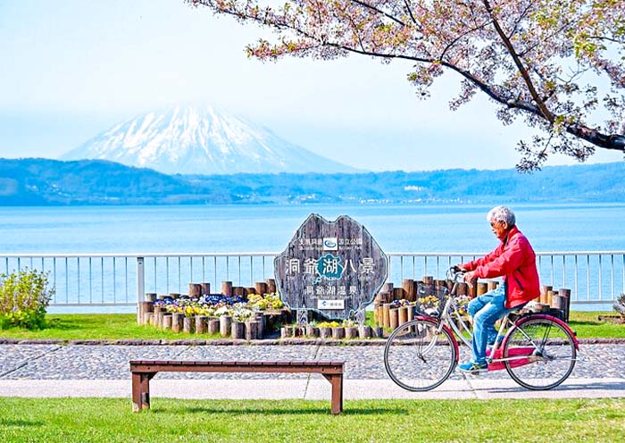 Lake Toya