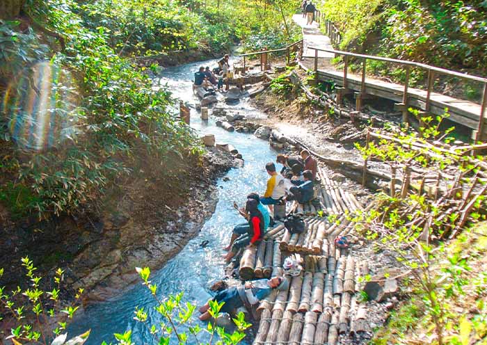 Oyunuma River Natural Footbath