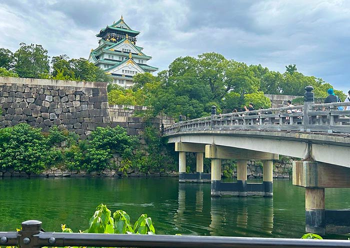 Osaka Castle Osaka Castle Moat