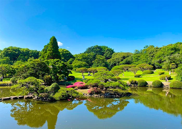 Shinjuku Gyoen National Garden