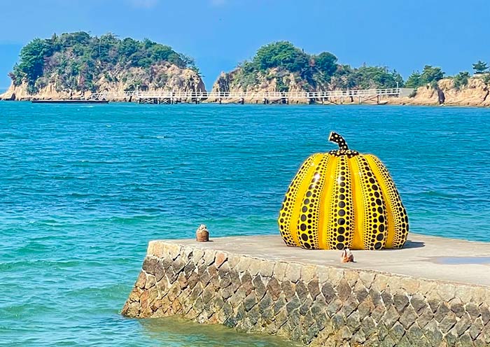 Yayoi Kusama's Yellow Pumpkin, Naoshima