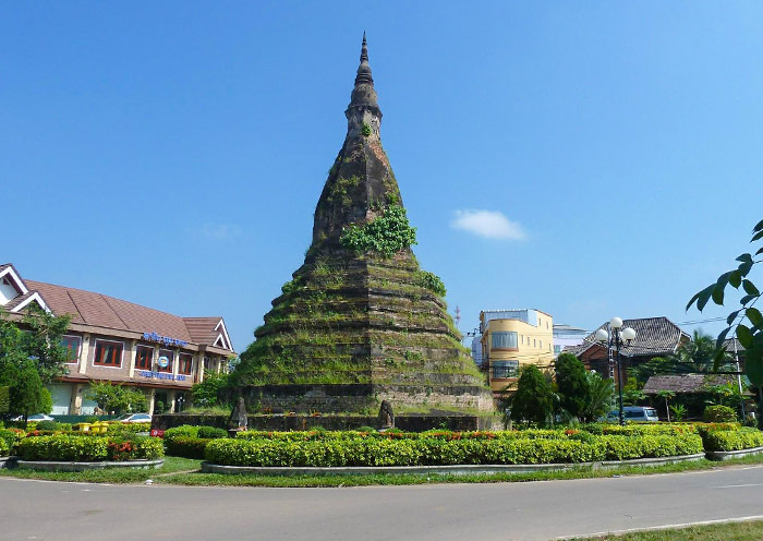 Black Stupa, That Dam of Vientiane