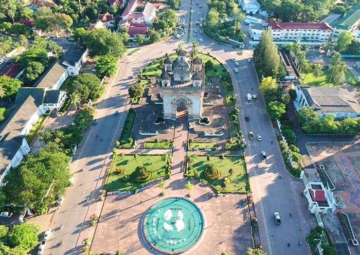 Patuxai Monument, Vientiane