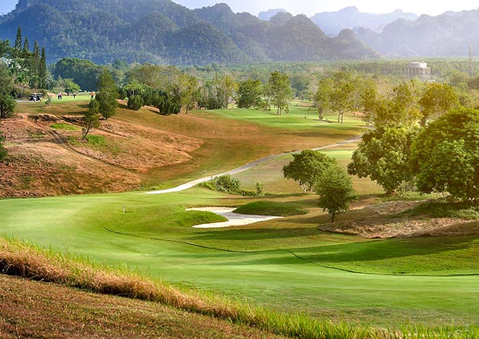 Gunung Raya Golf Resort