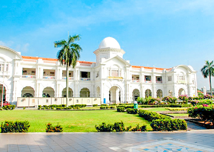ipoh-railway-station-700-1.jpg