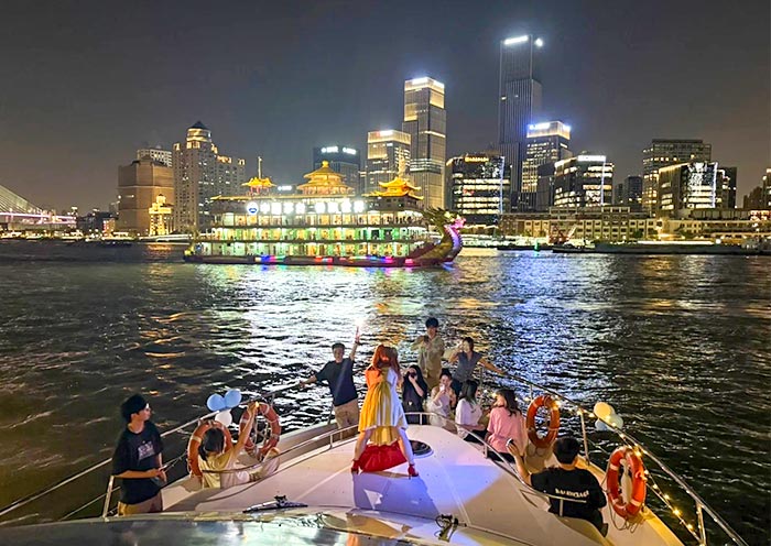 Shanghai Incentive Travel to Huangpu River Cruise