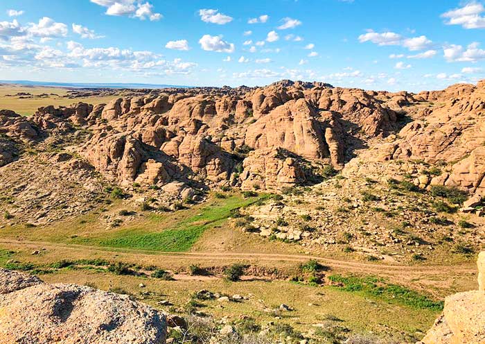 Baga Gazaryn Chuluu, Mongolia