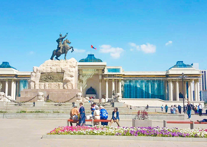 Sükhbaatar Square