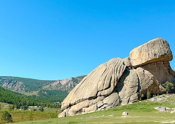 Turtle Rock (Melkhii Khad)