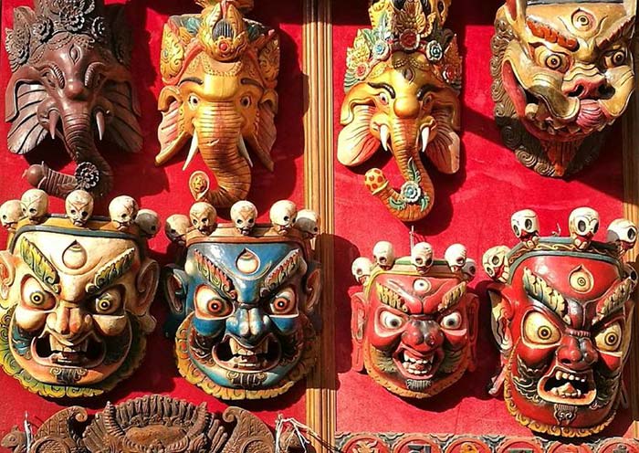 Souvenirs found on the streets of Tamil Nadu