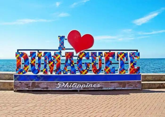 Dumaaguete Rizal Boulevard