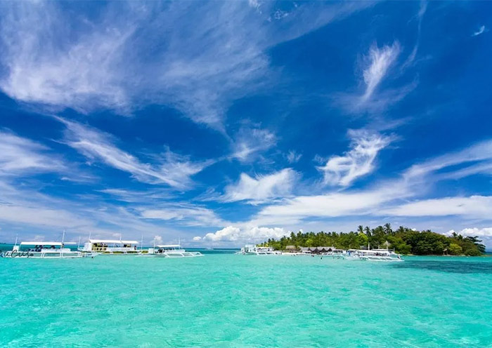 Hilutungan Island