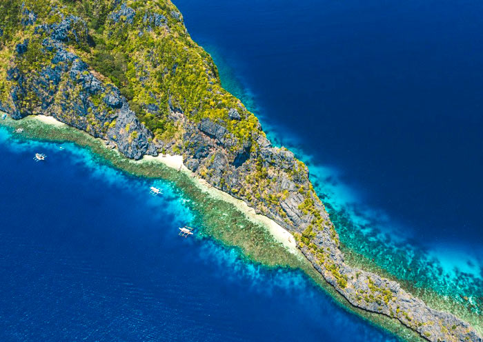 Matinloc Island, El Nido 