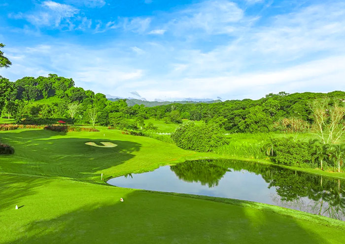 Mimosa Plus Golf Course Mountainview Hole 6