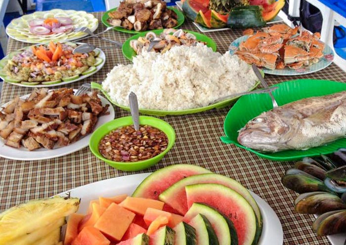 Our guests enjoying a local Filipino lunch