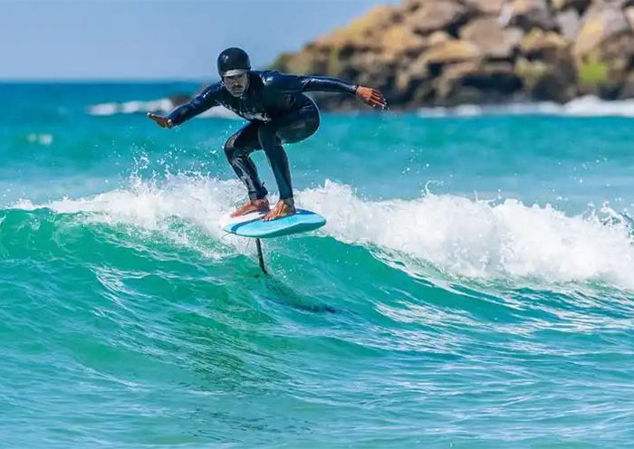Surfing in Philippines