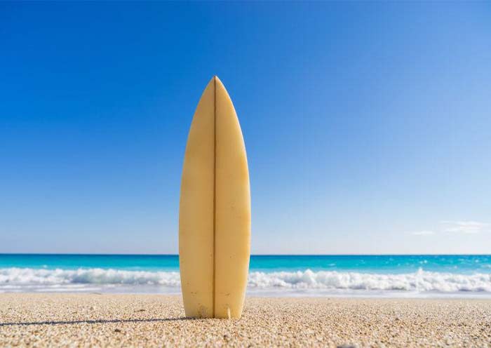 Surfing in Philippines