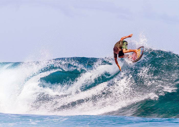 Surfing in Philippines