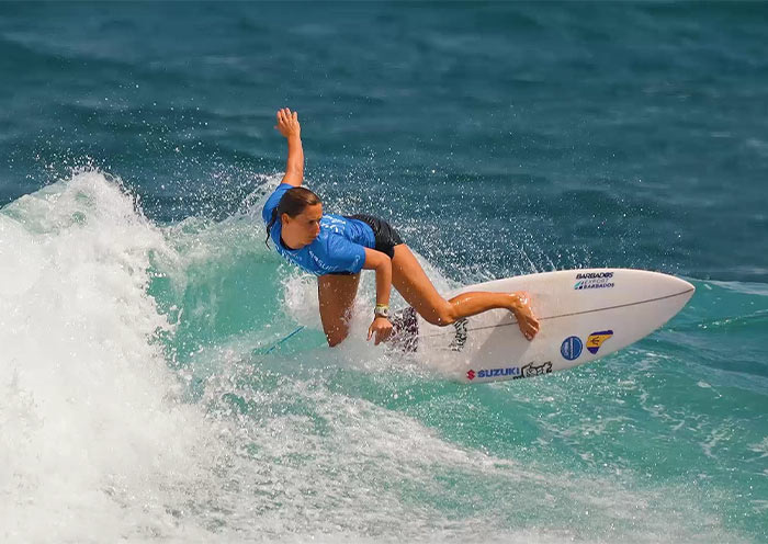 Surfing in Philippines