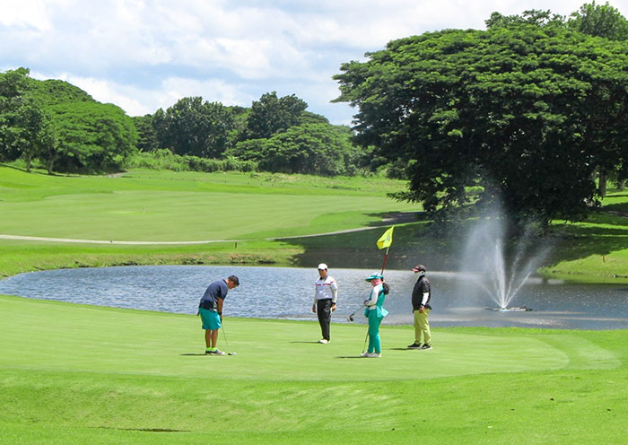 Play at Sherwood Hills Golf Country Club